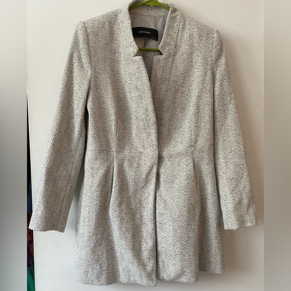 Zara Gray Herringbone Blazer with Lapel Collar